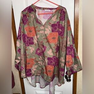 Floral Button-Front Women’s Top
